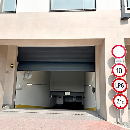 New 2022 Family&friends Downtown Ac 3br 2ba Free Parking Big Balcony Near Metro&train Station Self Check-in Apartmán