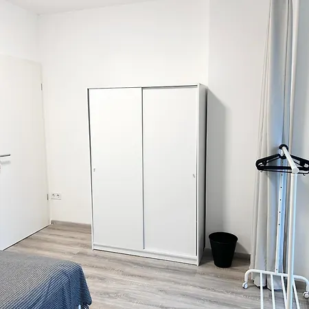 New 2022 Family&friends Downtown Ac 3br 2ba Free Parking Big Balcony Near Metro&train Station Self Check-in Budapešť